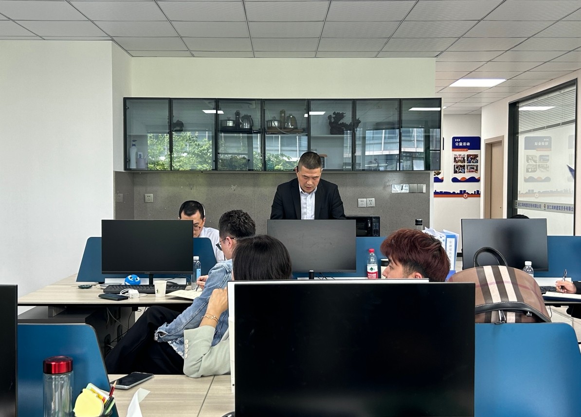 1713322351872333.jpg 1713322351872333.jpg